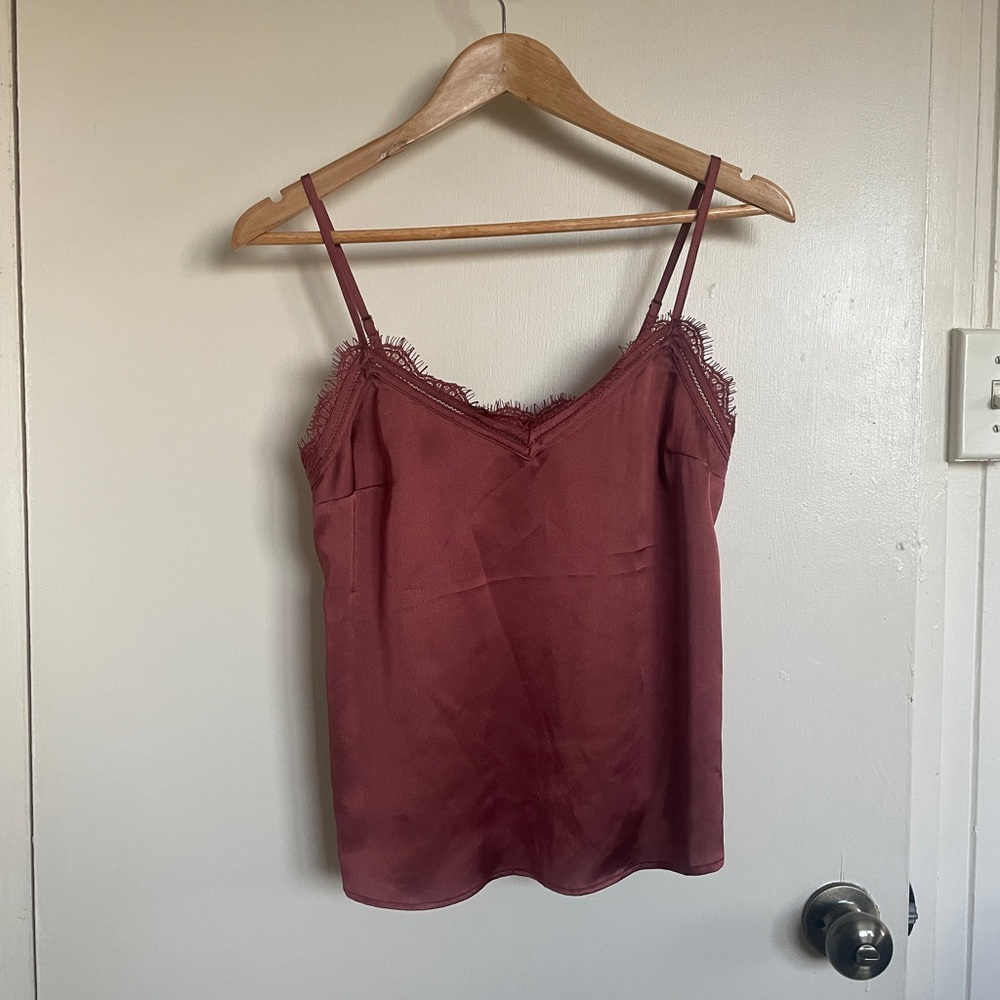 Slip style tank top • Size: XS